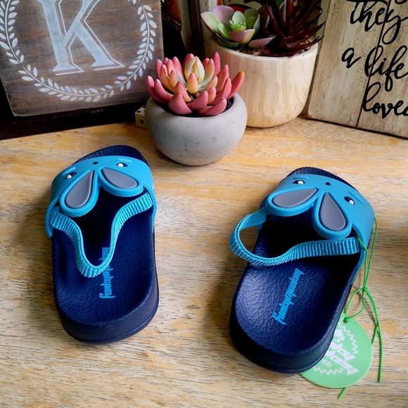 Funky Monkey Rabbit Slides - Picture 9 of 12